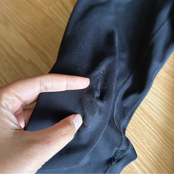 P’Tula Black Curve Athletic Leggings Medium - Picture 4 of 11